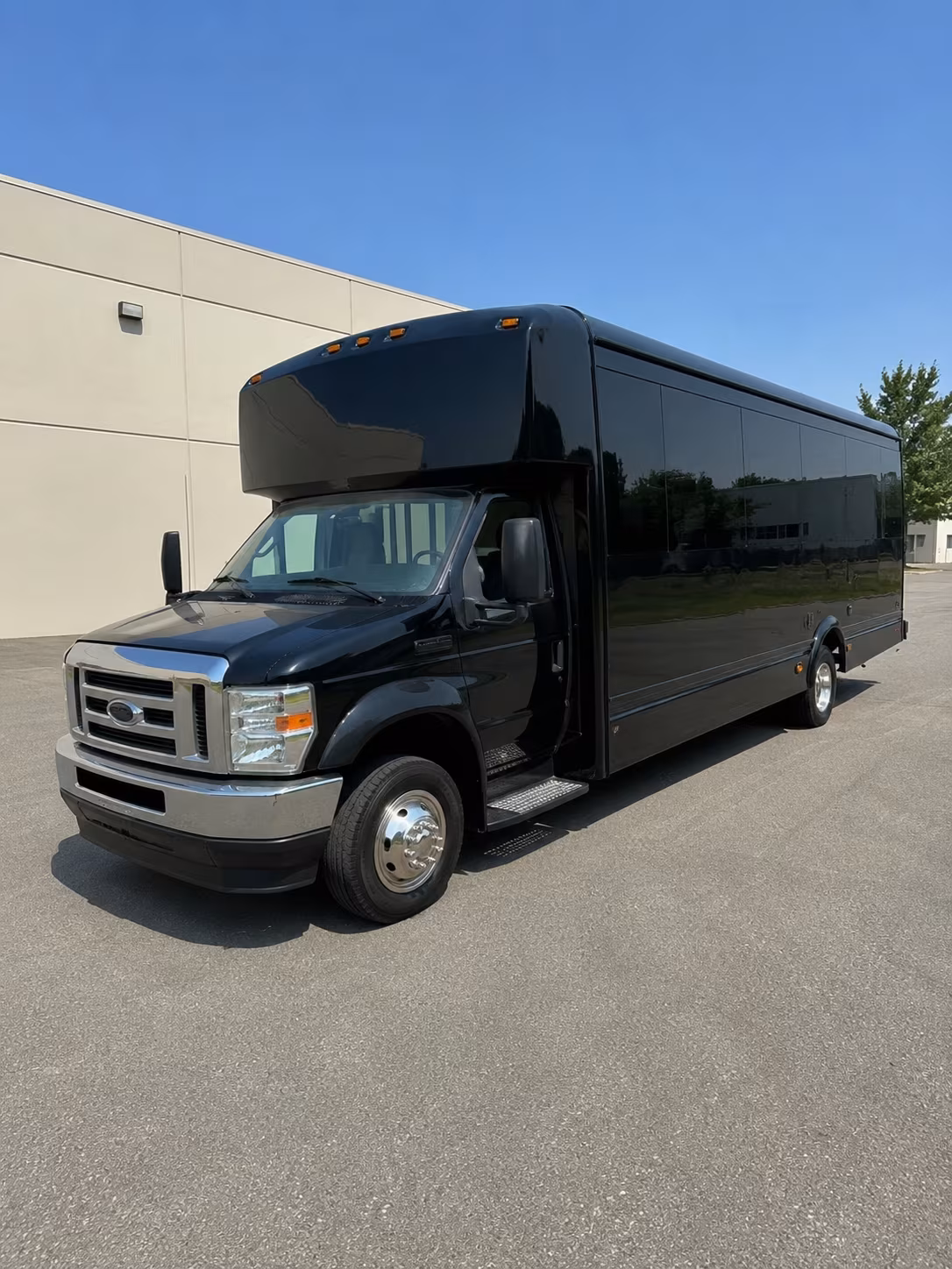 Davie Prom & Homecoming Transportation party bus exterior