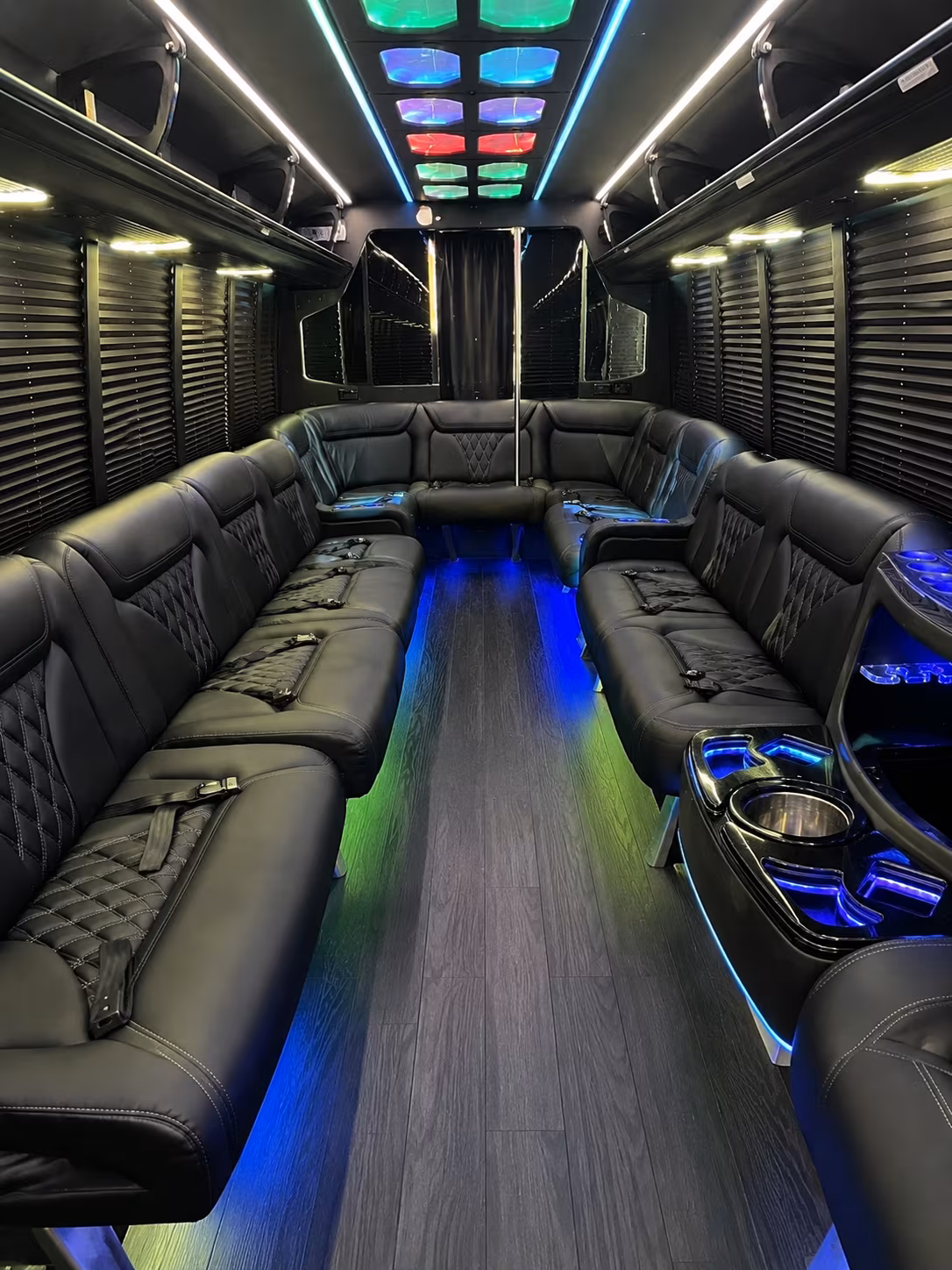 Davie Winery Tour & Pub Crawl Transportation party bus exterior
