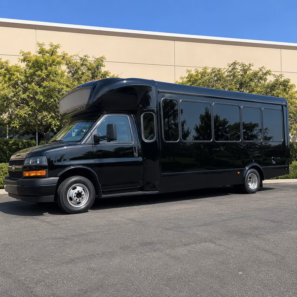 Davie Winery Tour & Pub Crawl Transportation onboard seating