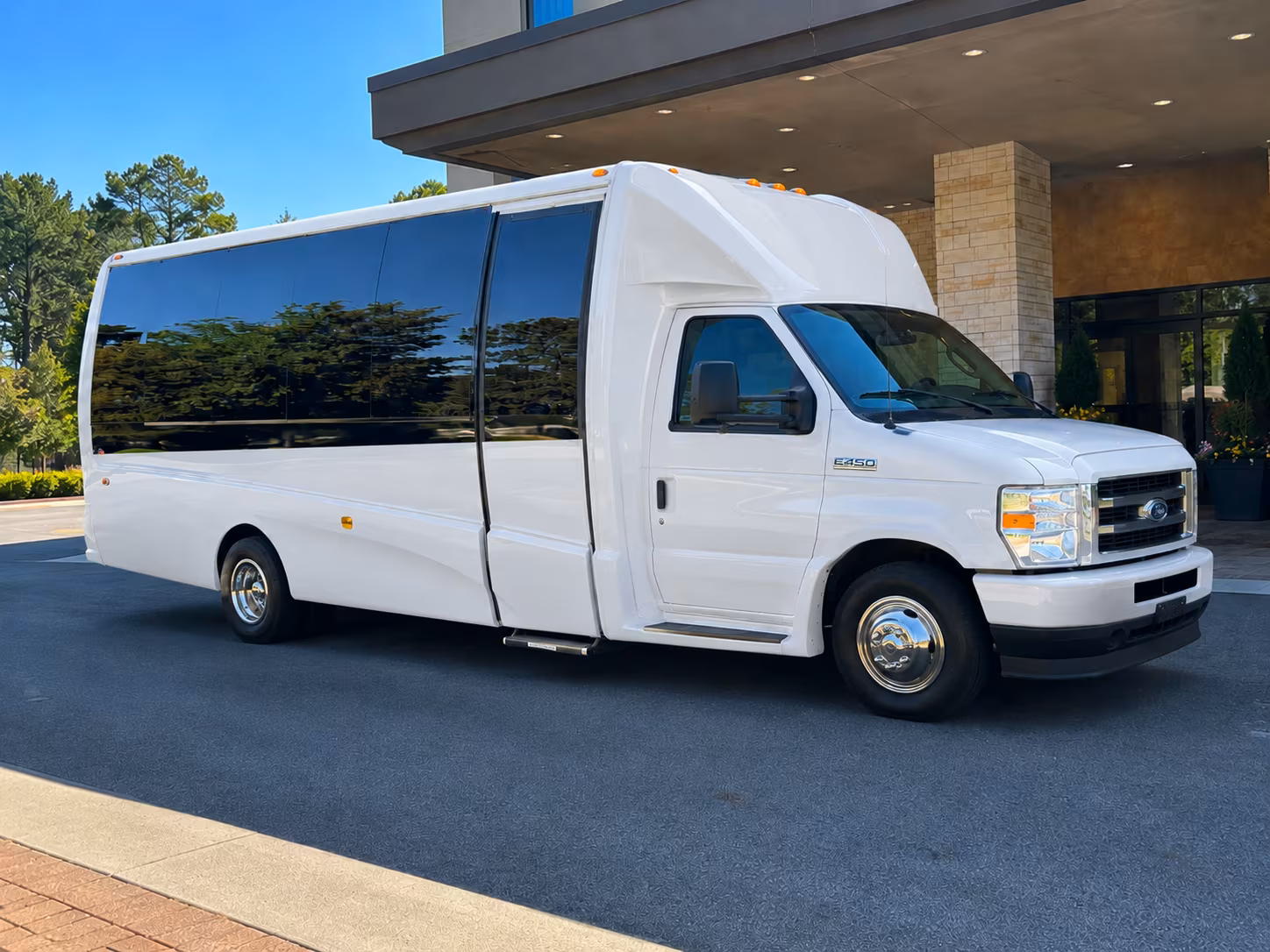 Hollywood Airport Shuttles & Transportation