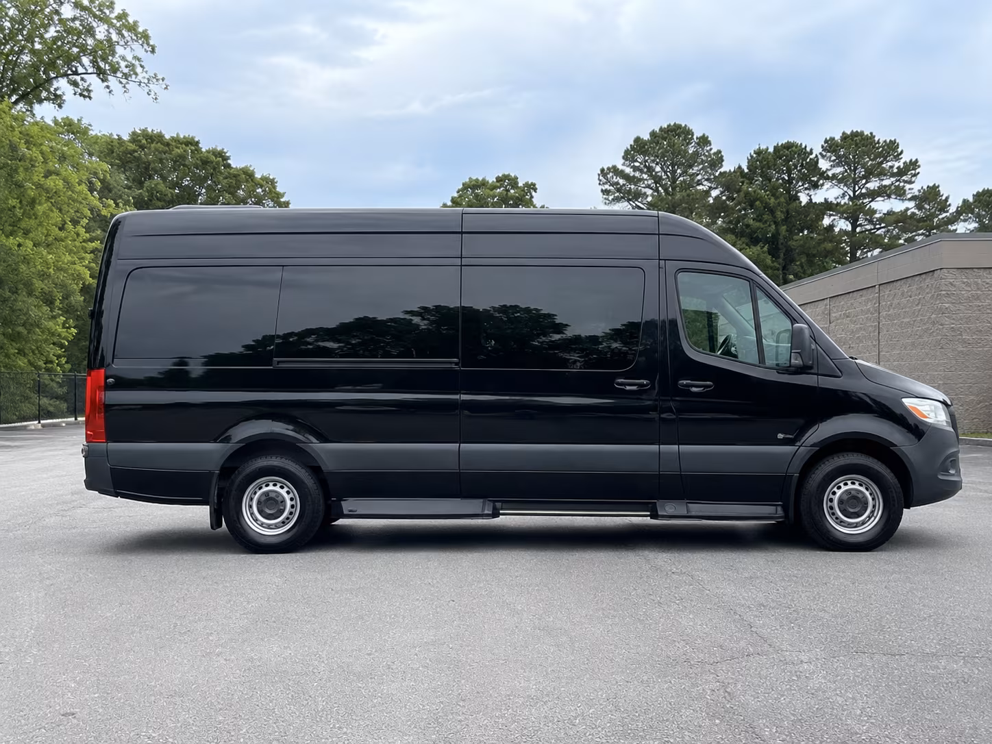 Miramar Airport Shuttles & Transportation