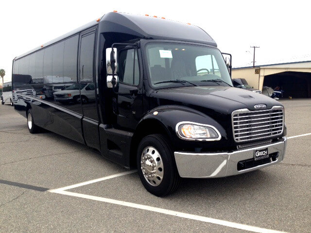 Hollywood 22 Passenger Party Bus
